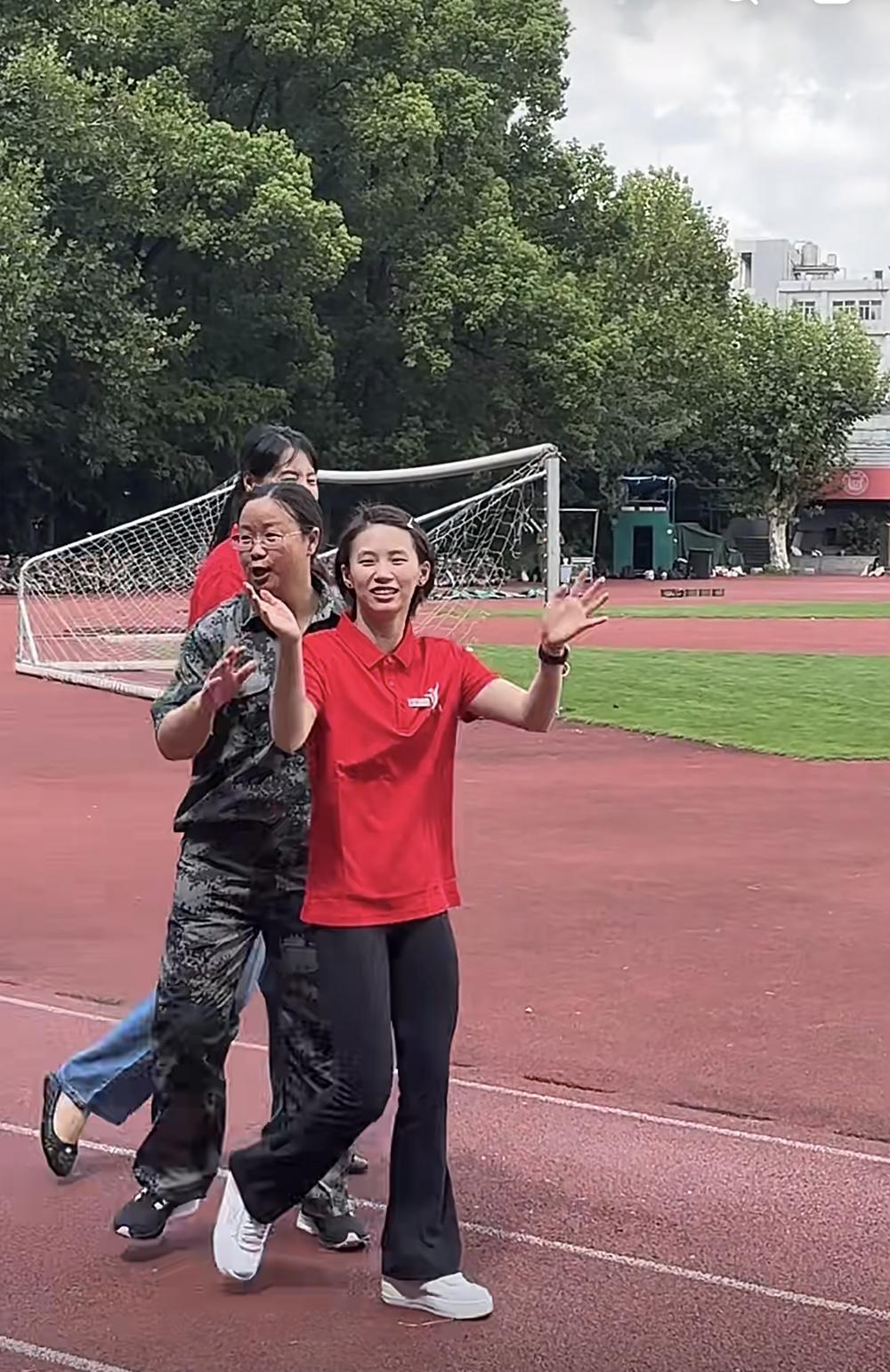 怎样成为校园体育明星？