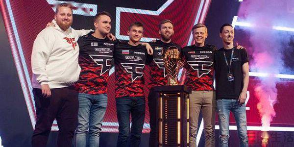 电竞俱乐部上市潮：TSM、FaZe股价暴跌，泡沫破裂？