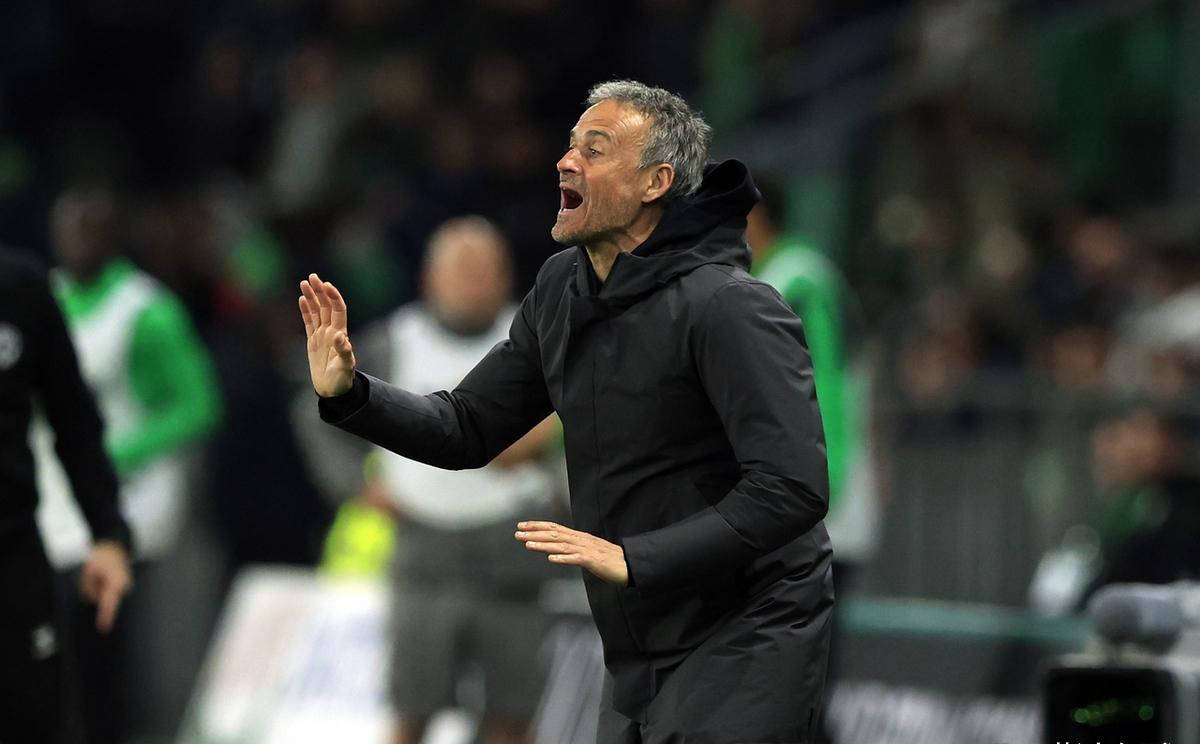 九游体育官网-包含巴黎50场不败：法甲统治力巅峰的词条