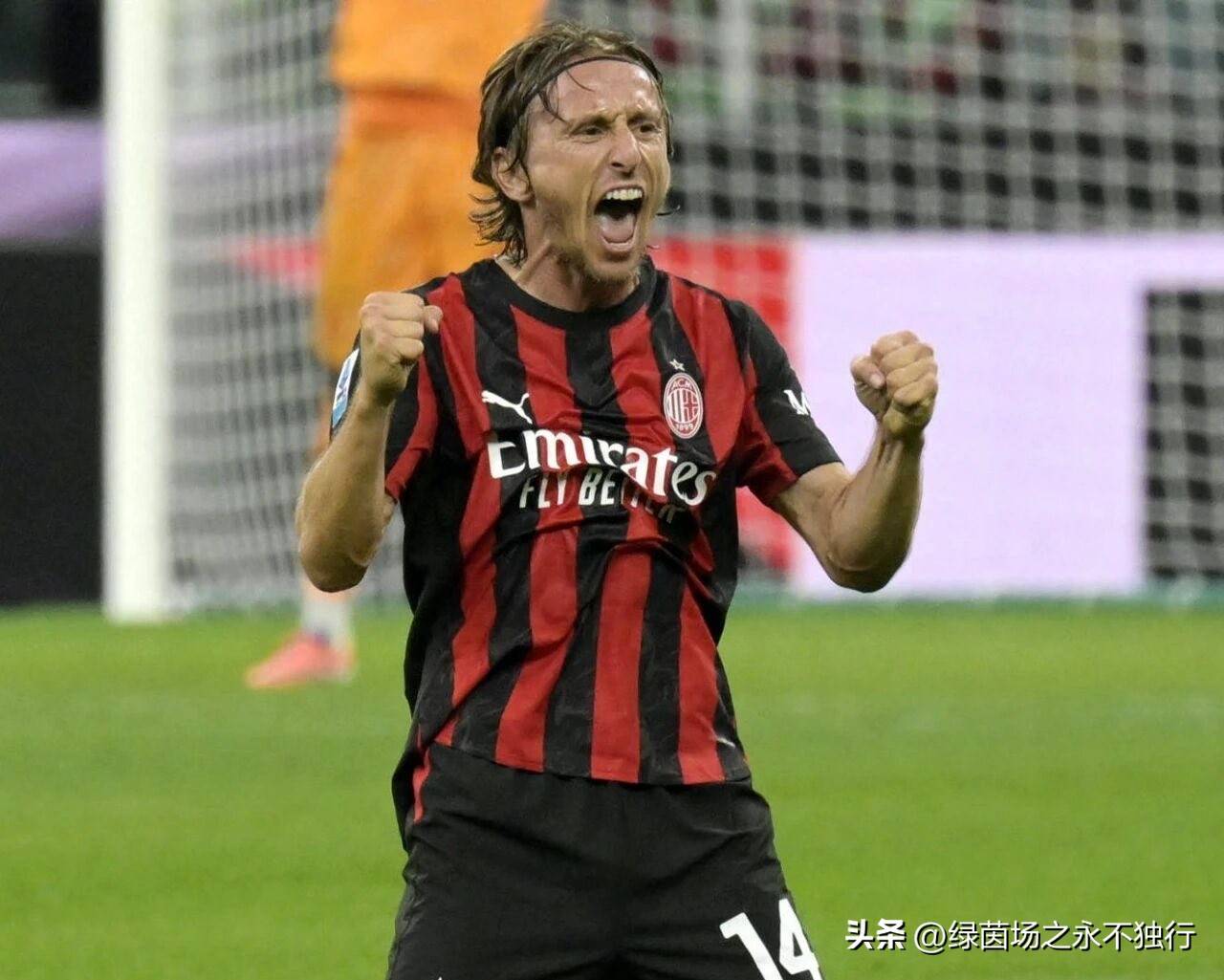 AC米兰年轻球员表现令人惊喜的简单介绍